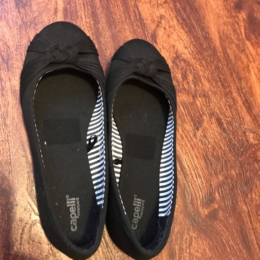 2/$15 Black flats 7 Capelli